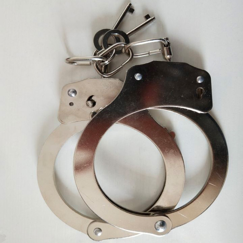 Wholesale metal fun handcuffs adult sex toys